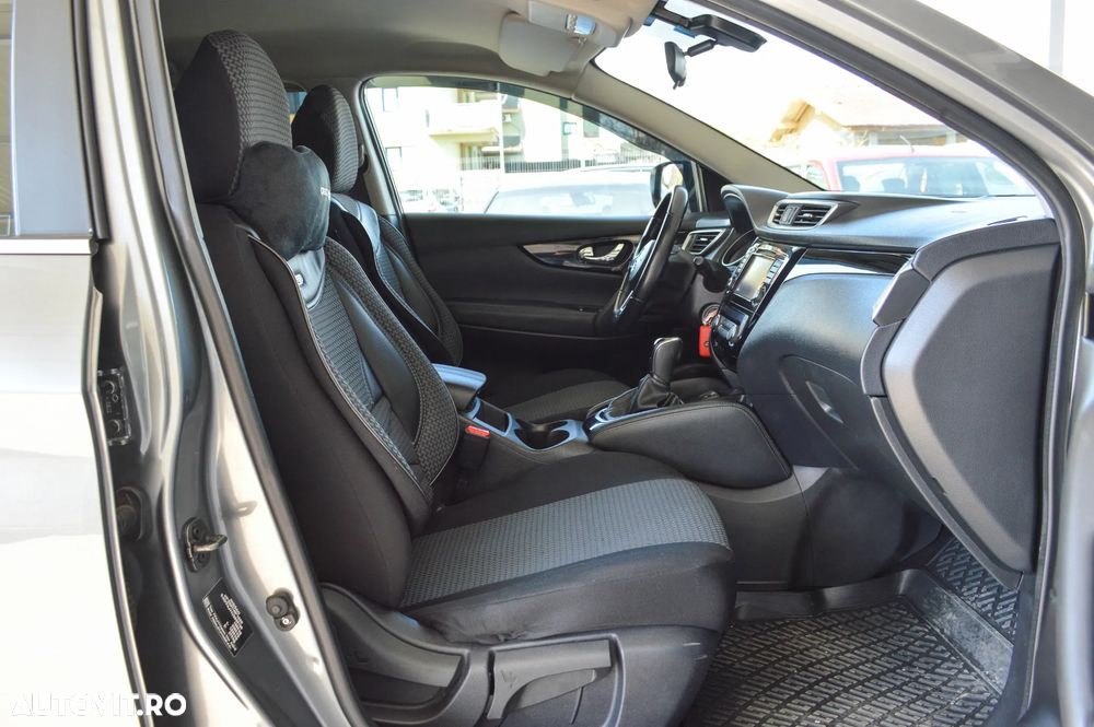 Nissan Qashqai 1.3 157CP 2WD DCT N-Connecta - 27
