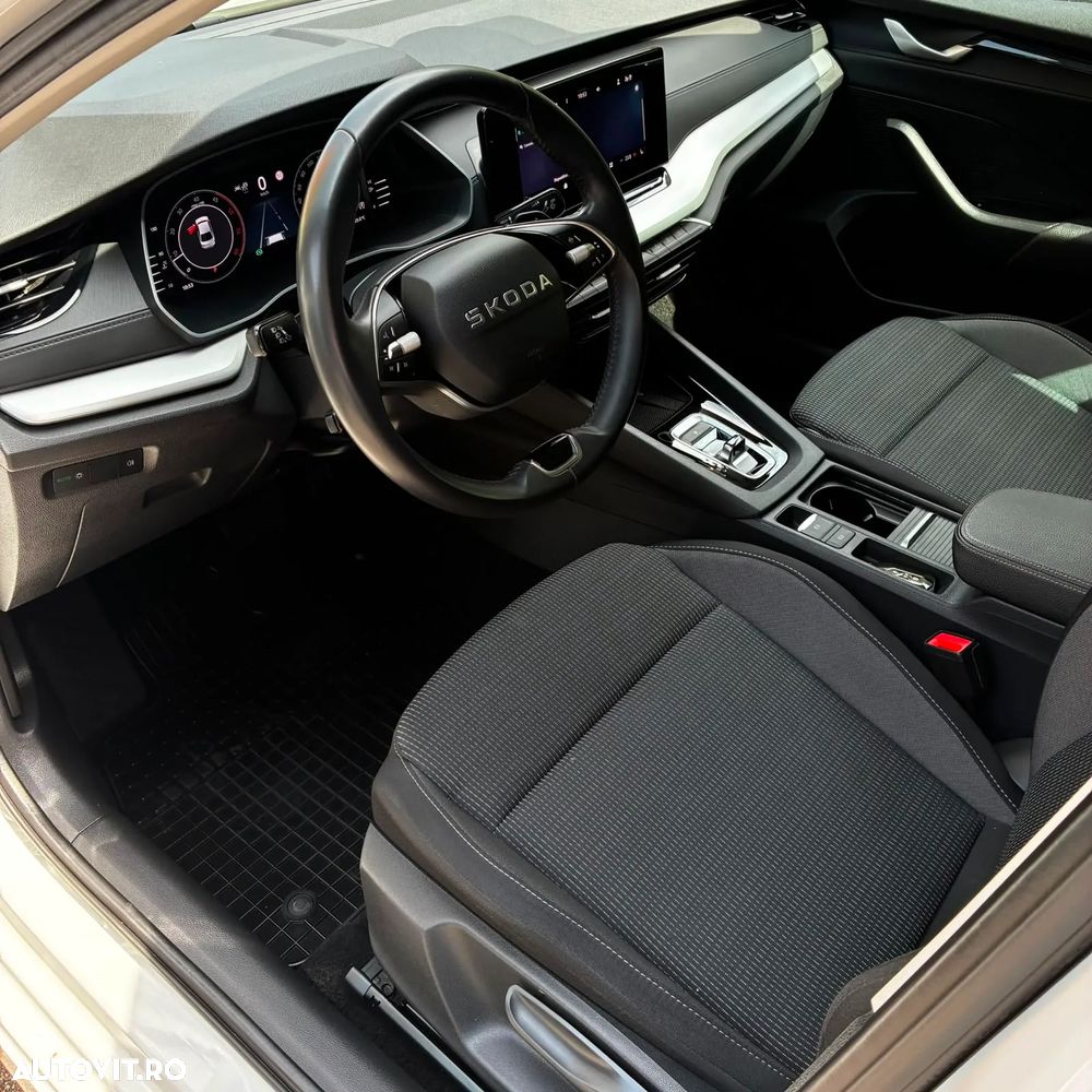 Skoda Octavia - 10