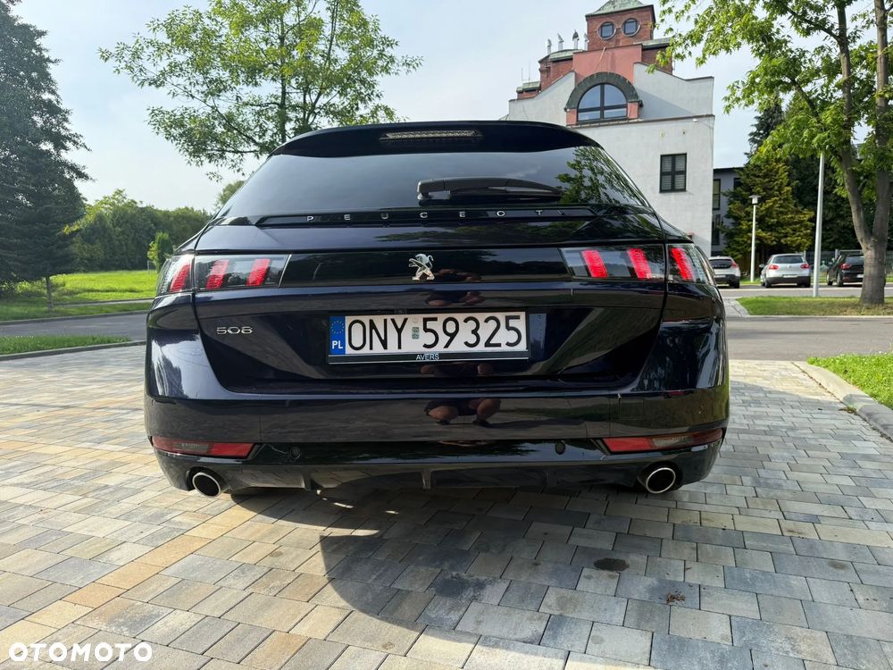 Peugeot 508 - 8