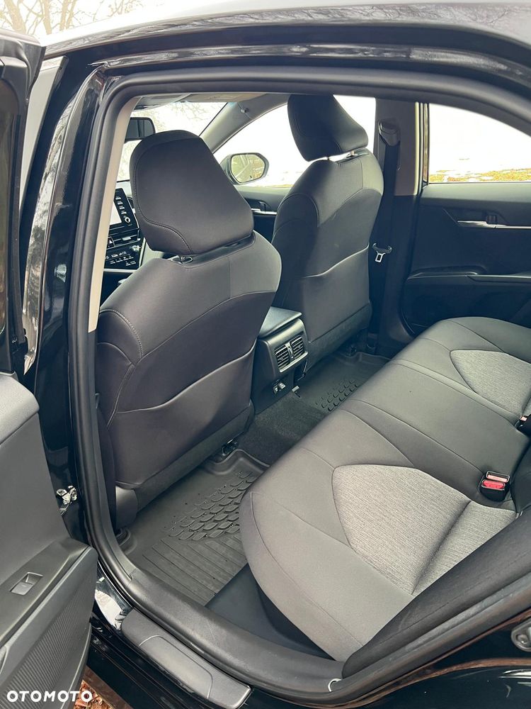 Toyota Camry 2.5 Hybrid Comfort CVT - 15