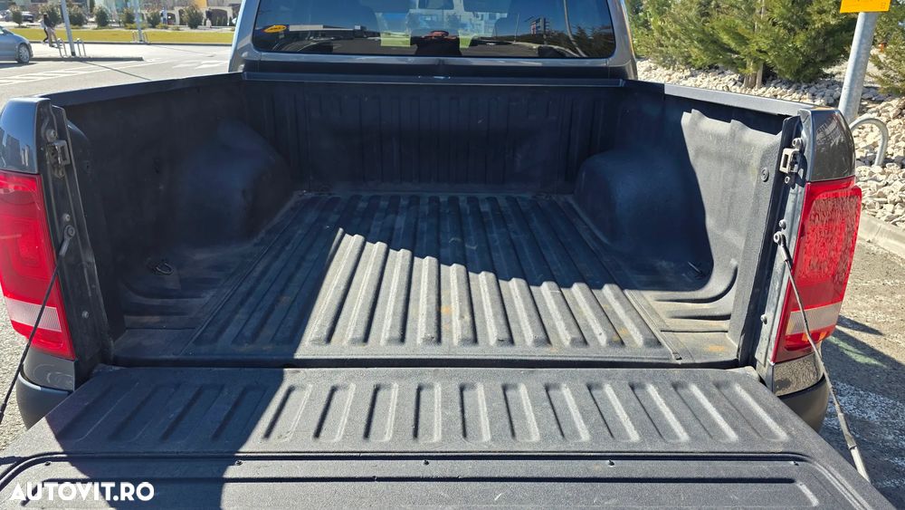 Volkswagen Amarok 3.0 TDI Autm. Comfortline - 10