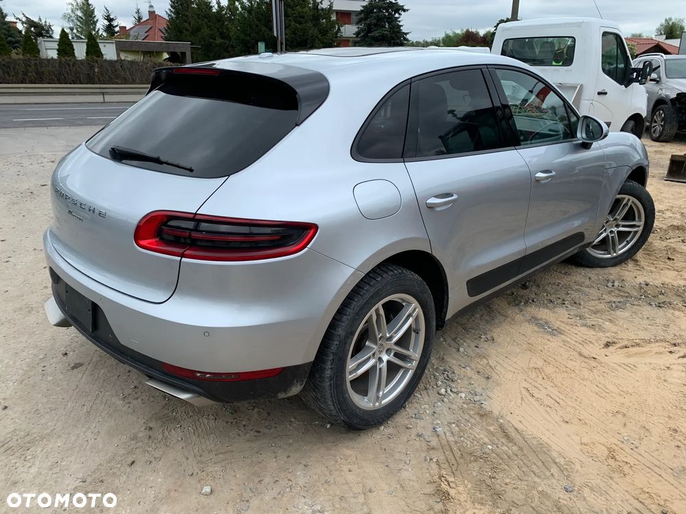 Porsche Macan PDK - 4