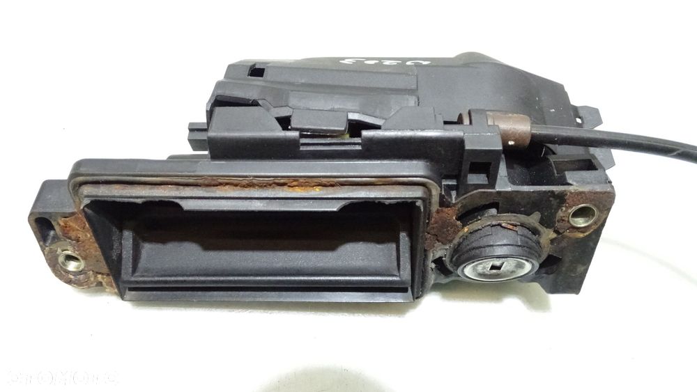 ZAMEK KLAPY BAGAŻNIKA MEDCEDES-BENZ W203 C220  2037500093 2037500184 - 8