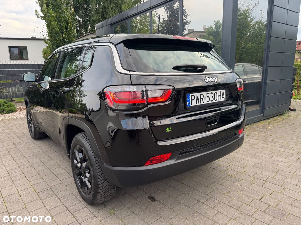 Jeep Compass 1.5 GSE T4 48V e-Hybrid Automatik Night Eagle - 10