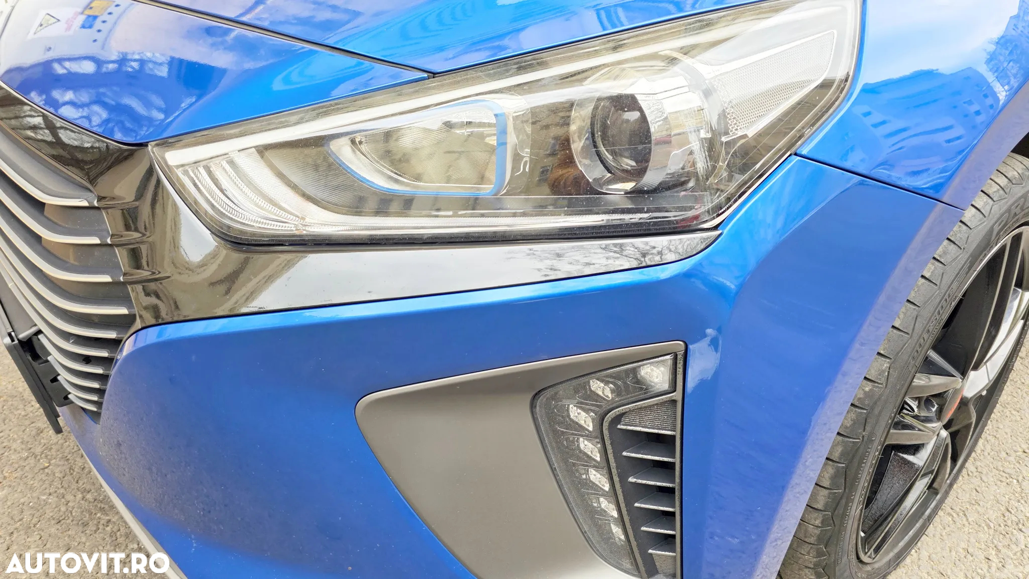 Hyundai IONIQ Hybrid 1.6 GDI Premium - 24
