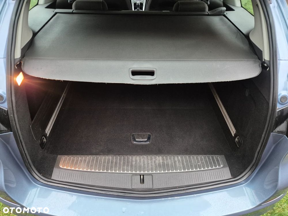 Opel Astra 1.4 T Sport S&S - 18