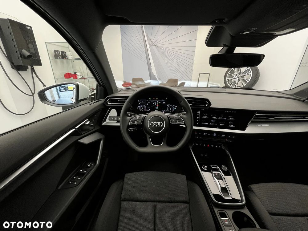Audi A3 Sportback TFSI mHEV 110 kW Advanced S tronic - 12