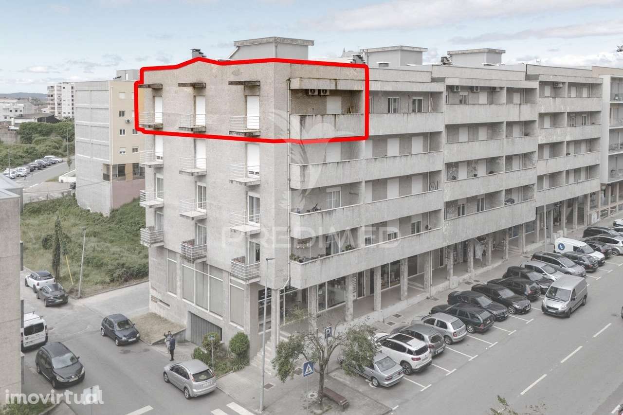 Apartamento T3 Mobilado para Arrendamento | Ferreiros, Amares - Grande imagem: 2/38