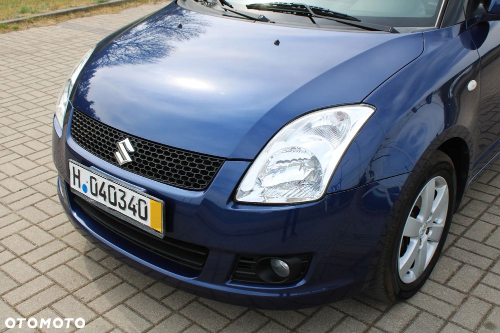 Suzuki Swift - 30