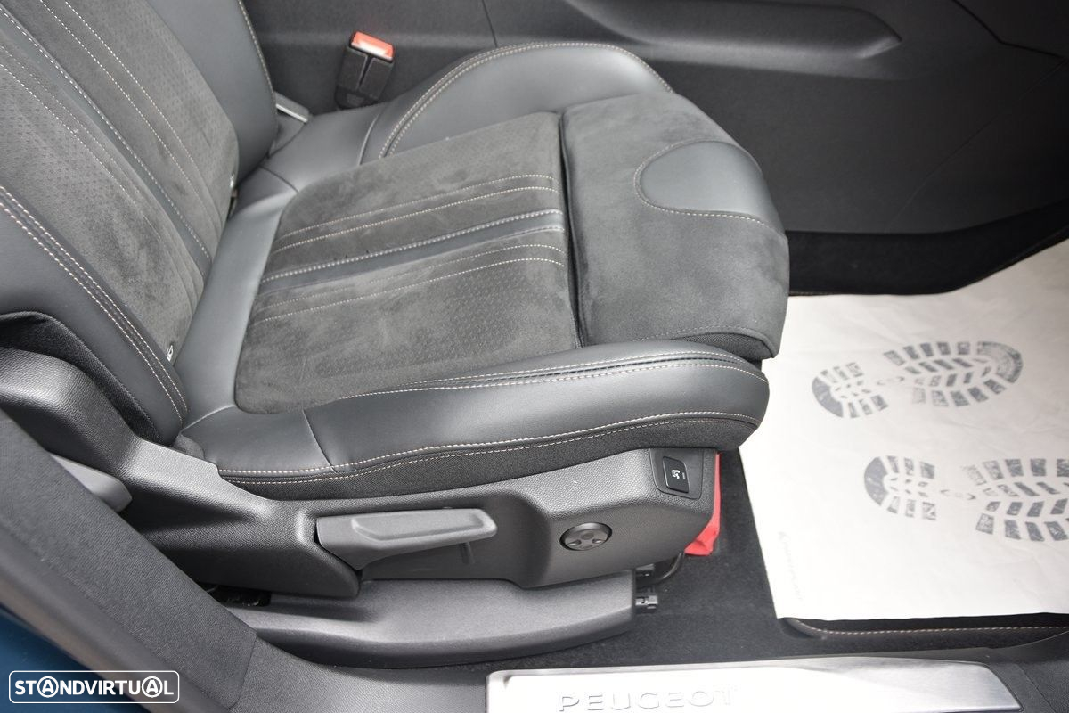 Peugeot 3008 1.5 BlueHDi GT EAT8 - 27
