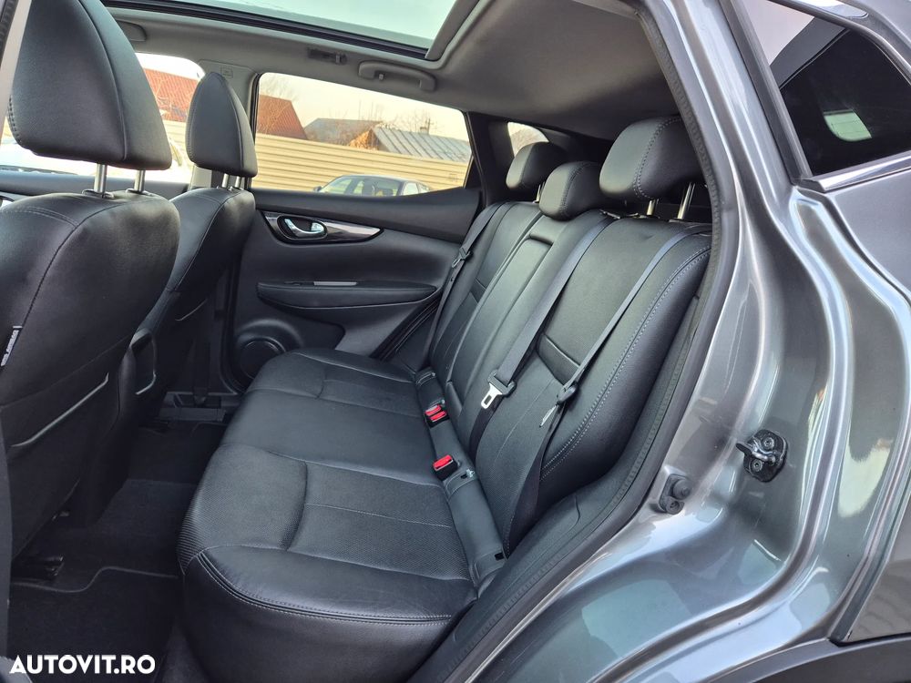 Nissan Qashqai 1.6 DCI TEKNA+ - 19