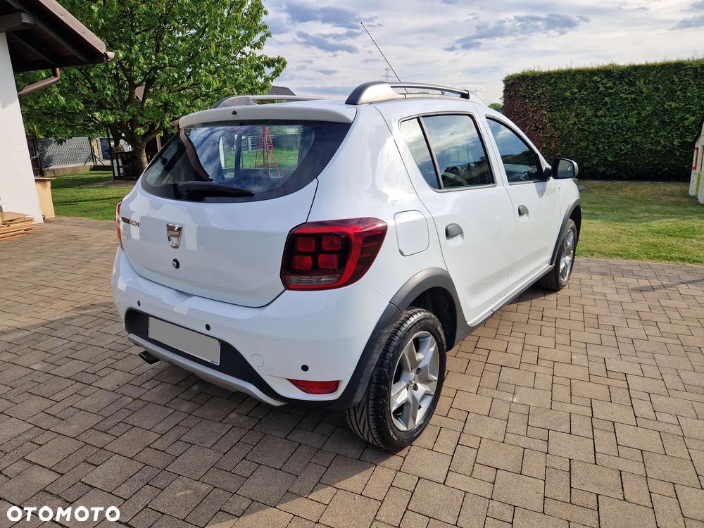 Dacia Sandero Stepway 0.9 TCe Laureate S&S - 4