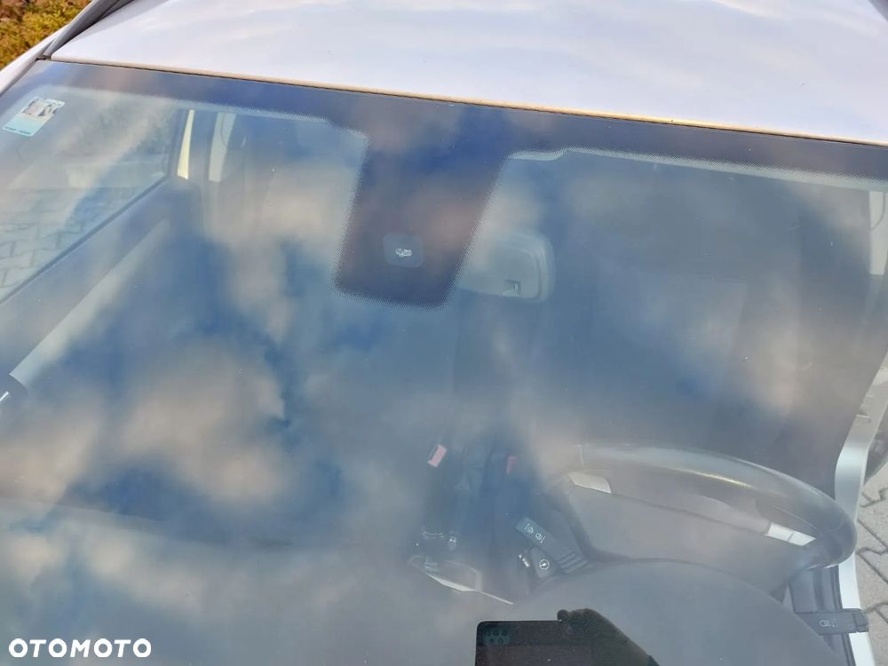 Opel Astra 1.8 Caravan Cosmo - 23