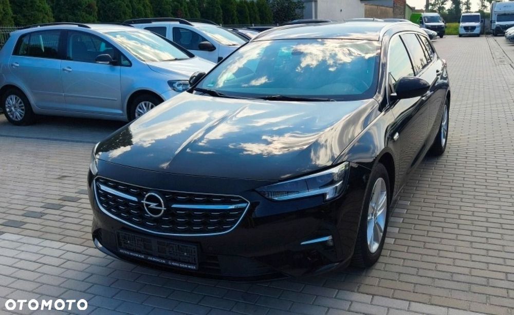Opel Insignia - 2