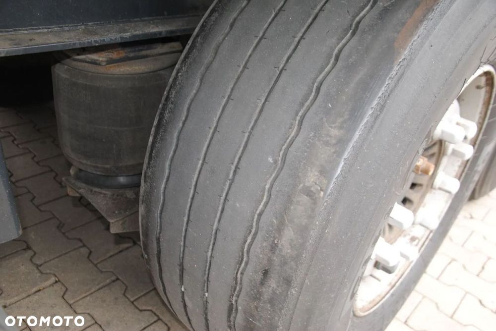 Wielton Podnoszona oś, SAF - 19