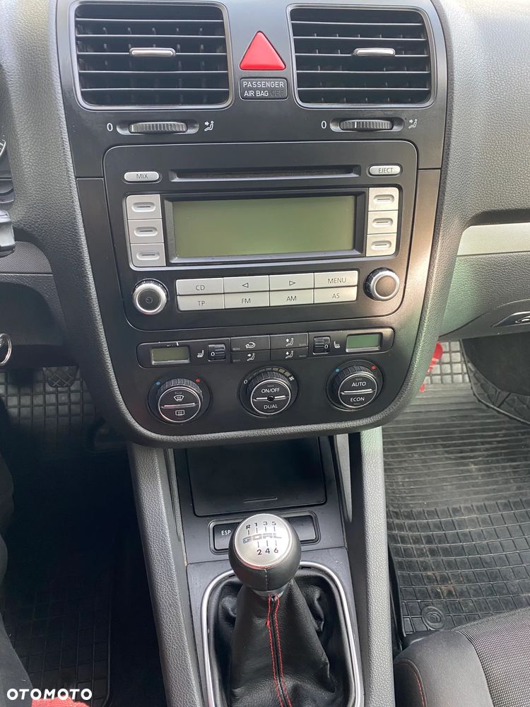 Volkswagen Golf 1.9 TDI DPF Goal - 14