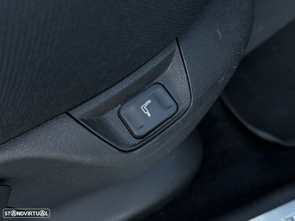 Citroën C4 PureTech 130 Stop & Start Exclusive - 24