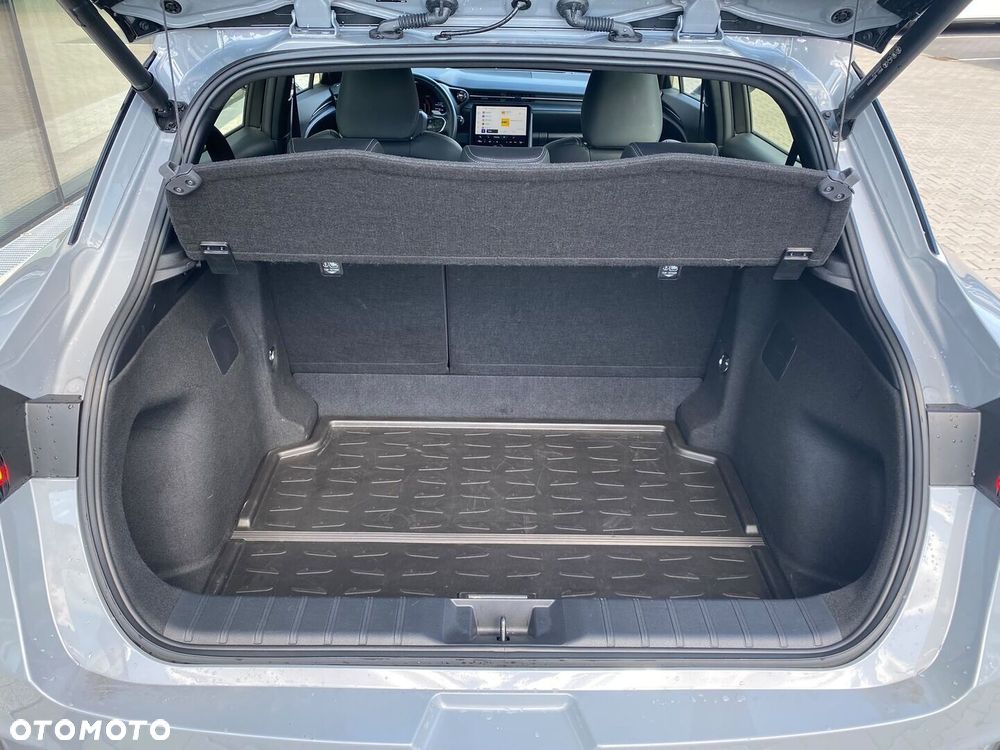 Lexus LBX 1.5 Hybrid Relax - 35
