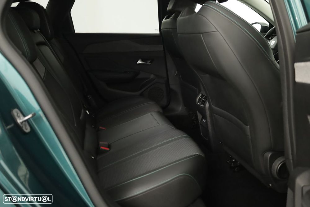 Peugeot 308 SW 1.6 Hybrid Allure e-EAT8 - 22