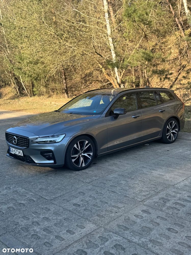 Volvo V60 B4 D R-Design - 4