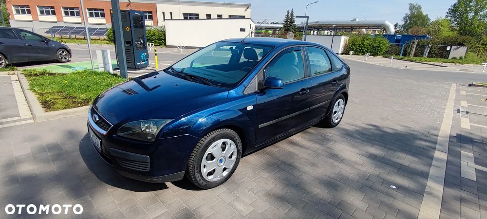 Ford Focus 1.6 Ti-VCT Sport - 1