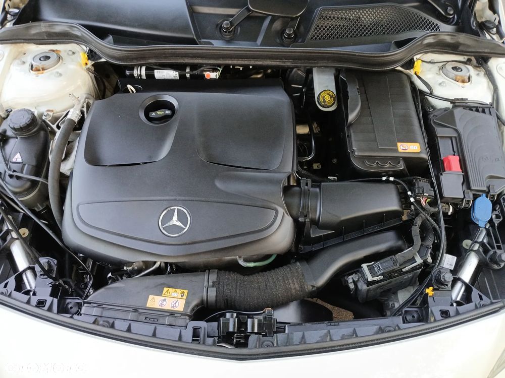 Mercedes-Benz Klasa A 180 BlueEfficiency Edition - 20