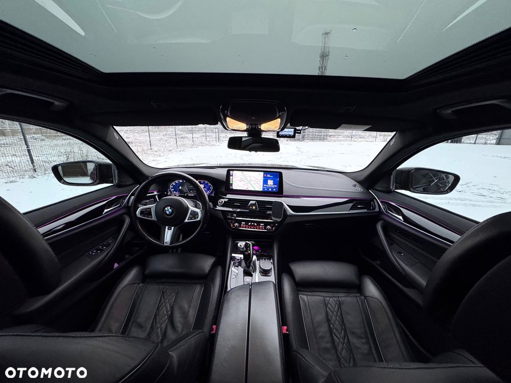 BMW Seria 5 520d xDrive M Sport sport - 8