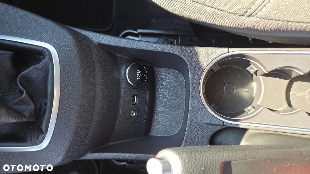 Ford Fiesta 1.4 Trend EU5 - 37