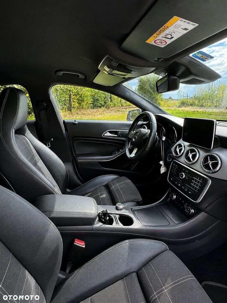 Mercedes-Benz CLA 200 7G-DCT Peak Edition - 6