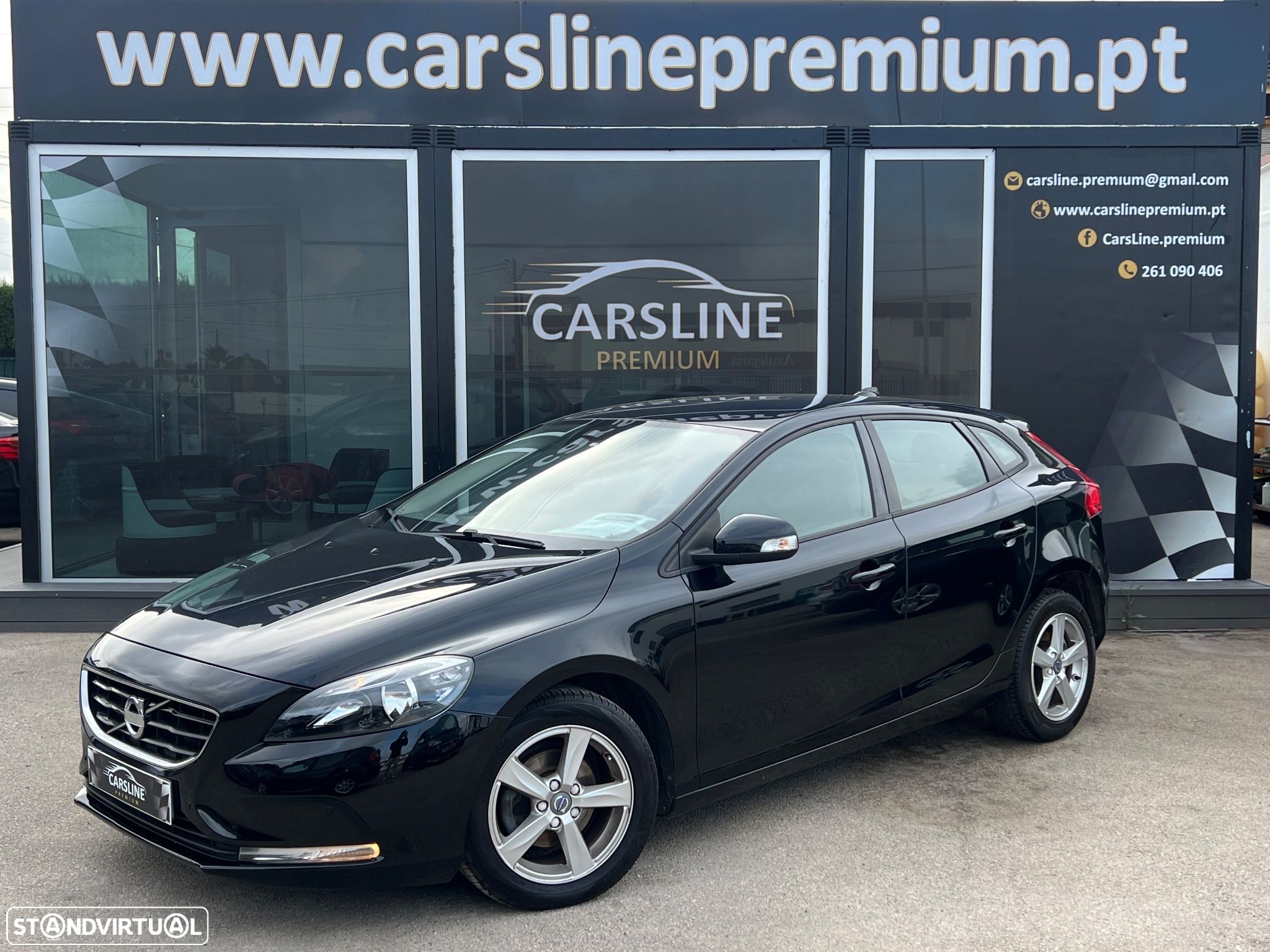 Volvo V40 2.0 D2 Momentum - 1