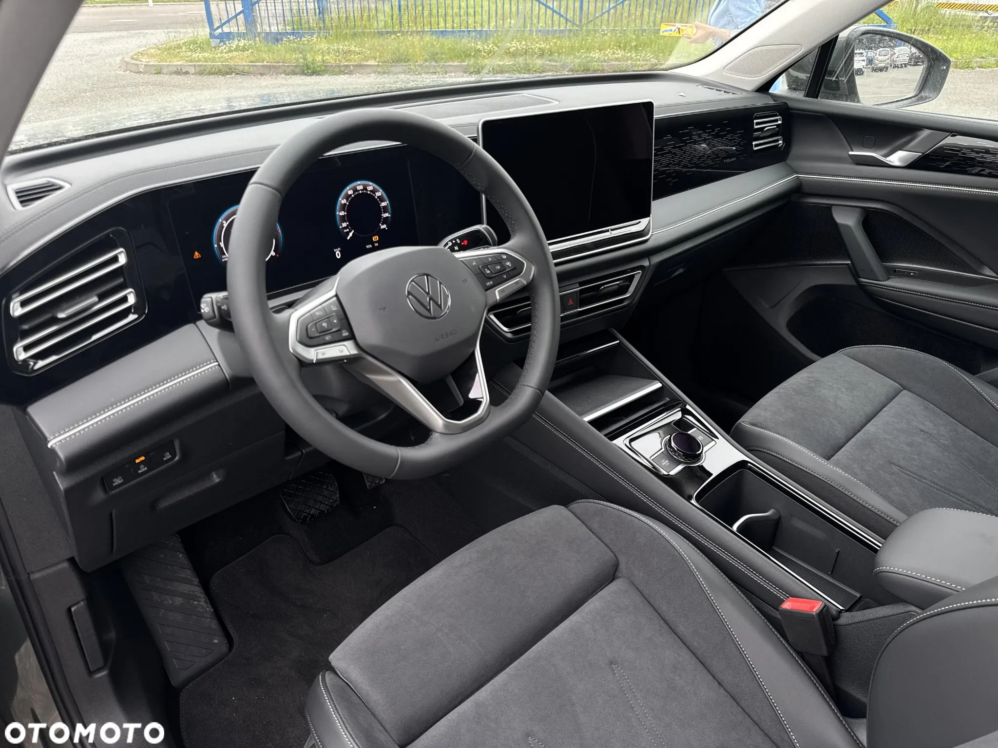 Volkswagen Tiguan 2.0 TDI Elegance DSG - 9