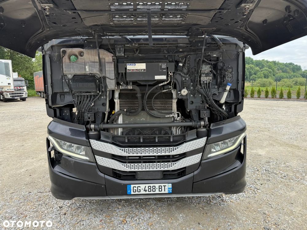 Iveco S-WAY 530 - 12