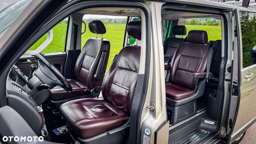 Volkswagen Multivan - 7