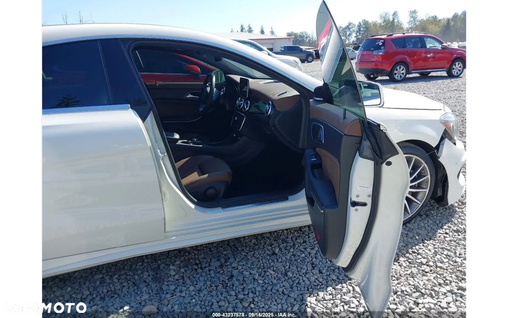 Mercedes-Benz CLA - 7