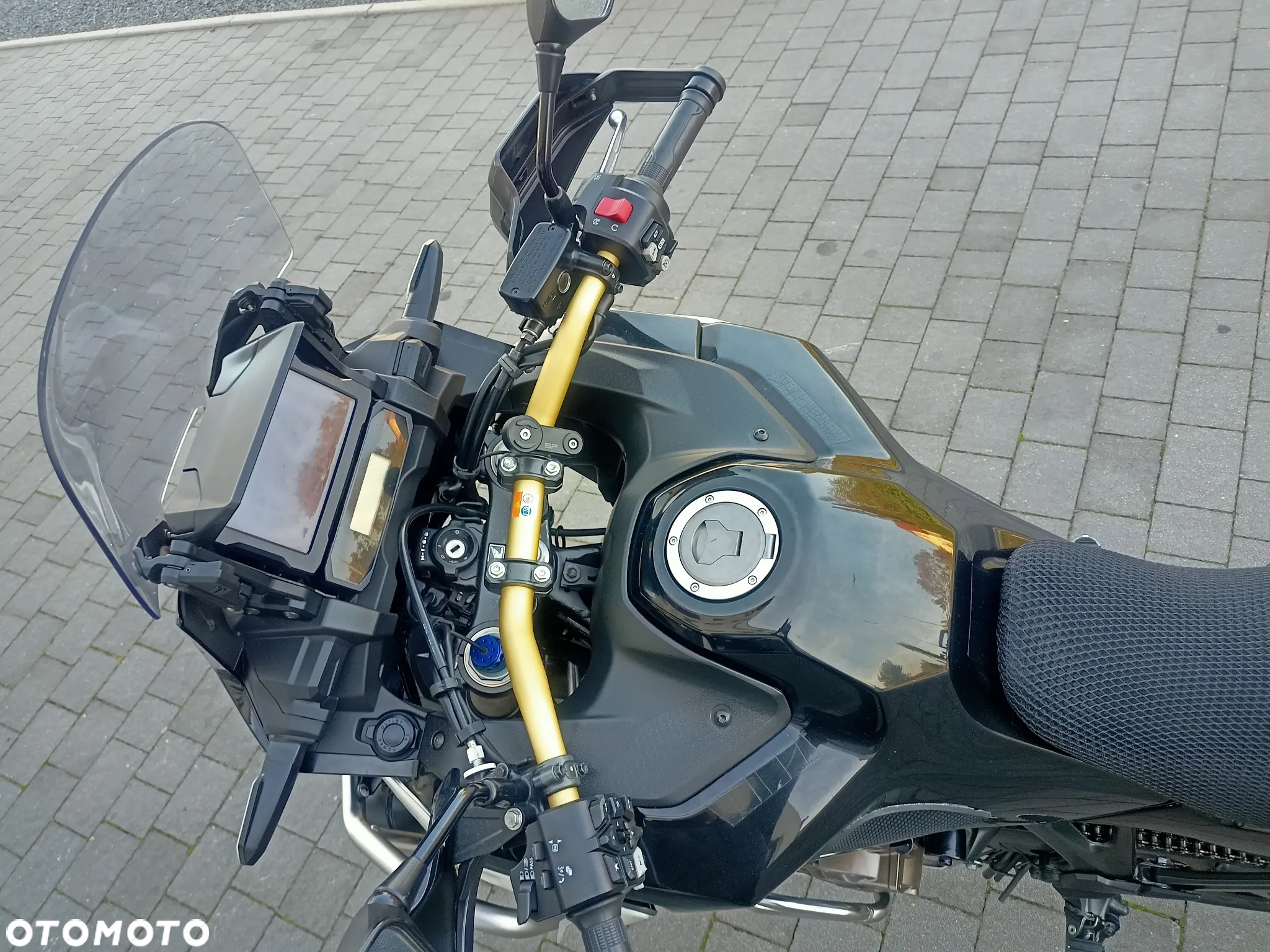 Honda CRF - 12