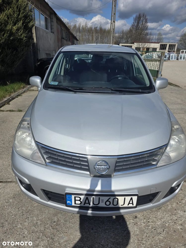 Nissan Tiida 1.6 Tekna - 4