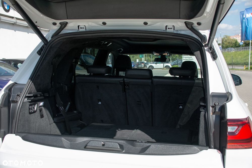 BMW X7 xDrive40d mHEV sport - 24