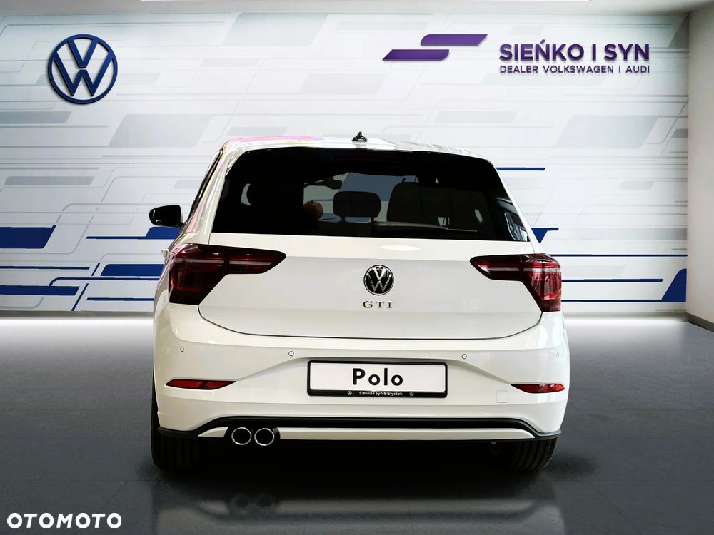 Volkswagen Polo - 3