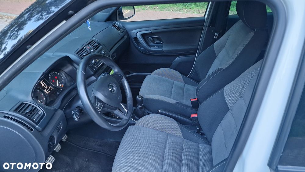 Skoda Fabia 1.2 TSI Monte Carlo - 13