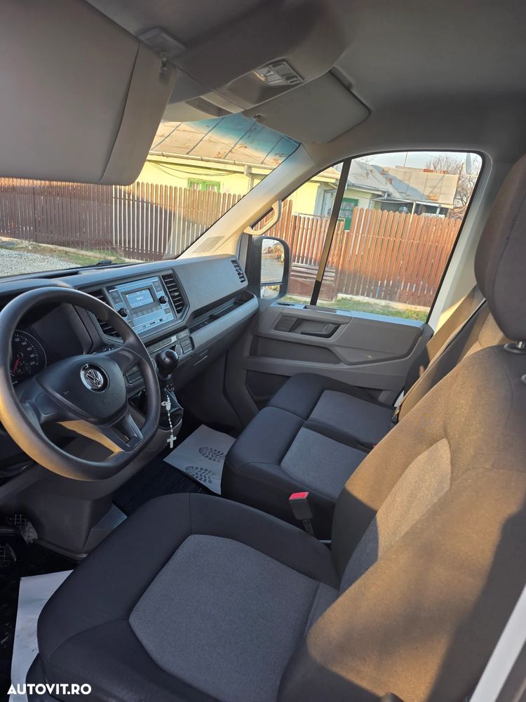 Volkswagen CRAFTER - 8