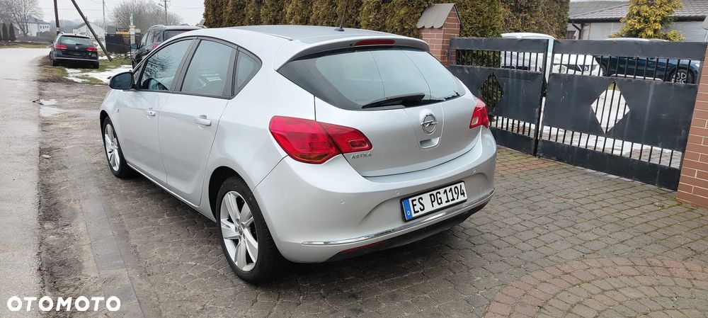 Opel Astra 1.3 CDTI Cosmo S&S - 9