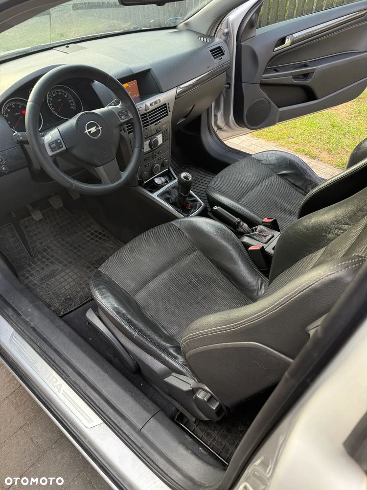 Opel Astra 2.0 Turbo Sport - 6