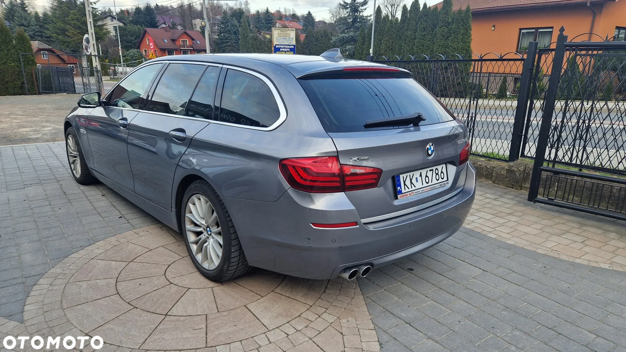 BMW Seria 5 525d xDrive Touring Luxury Line - 23