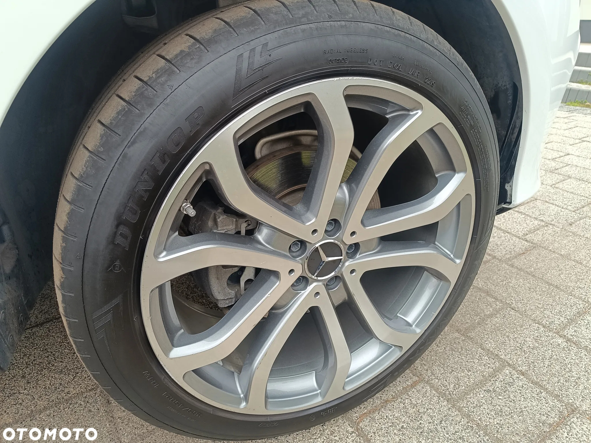 Mercedes-Benz GLE - 9