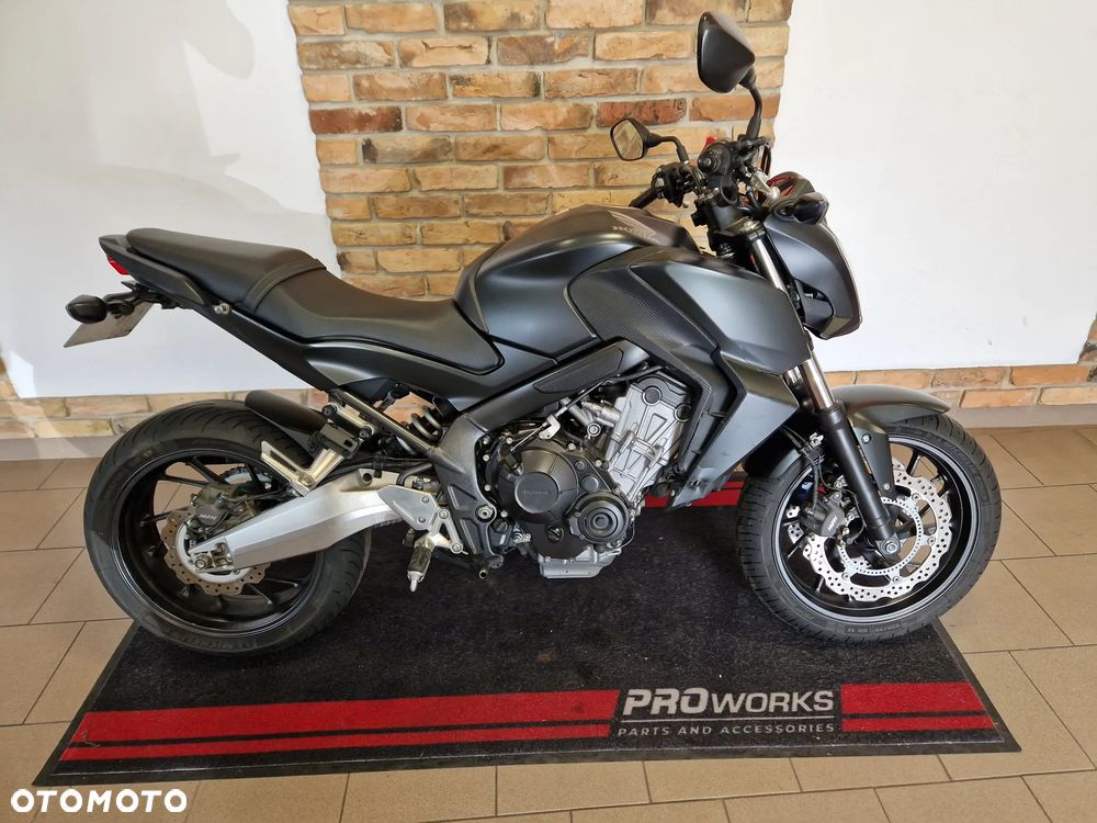 Honda CB - 24