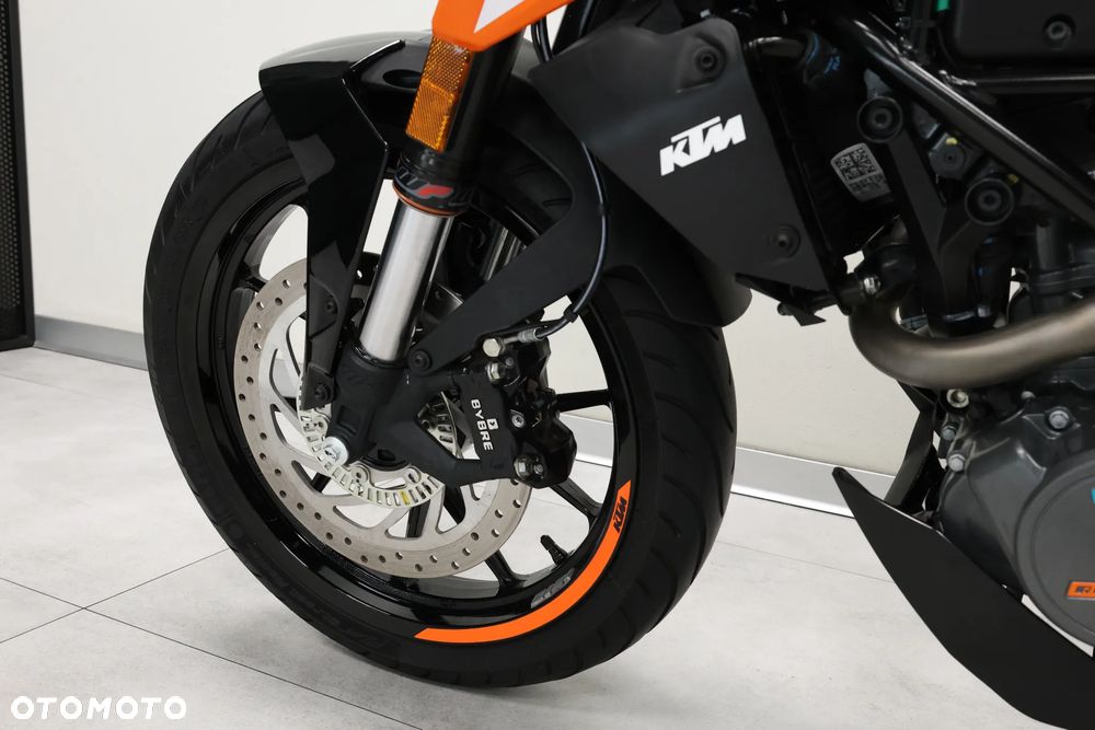 KTM Duke 125 - 35