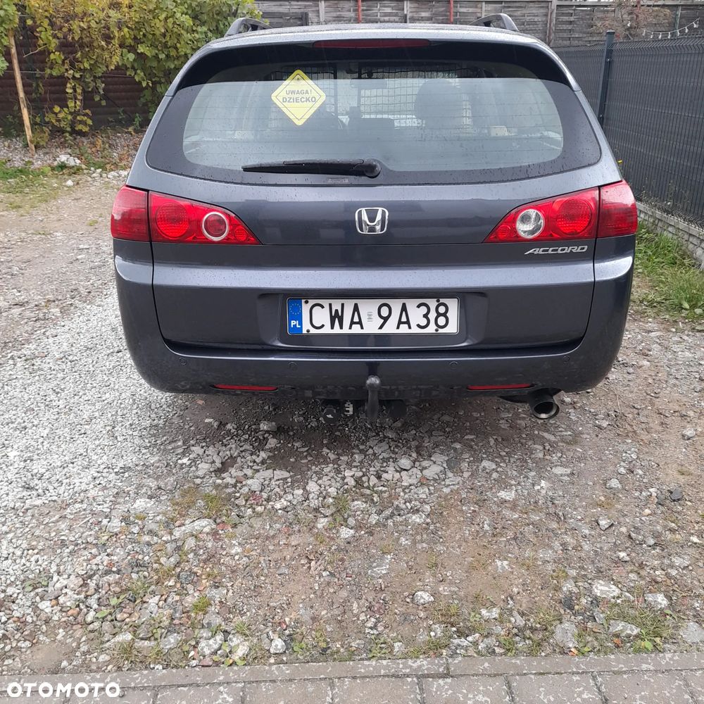 Honda Accord 2.0 Comfort - 2