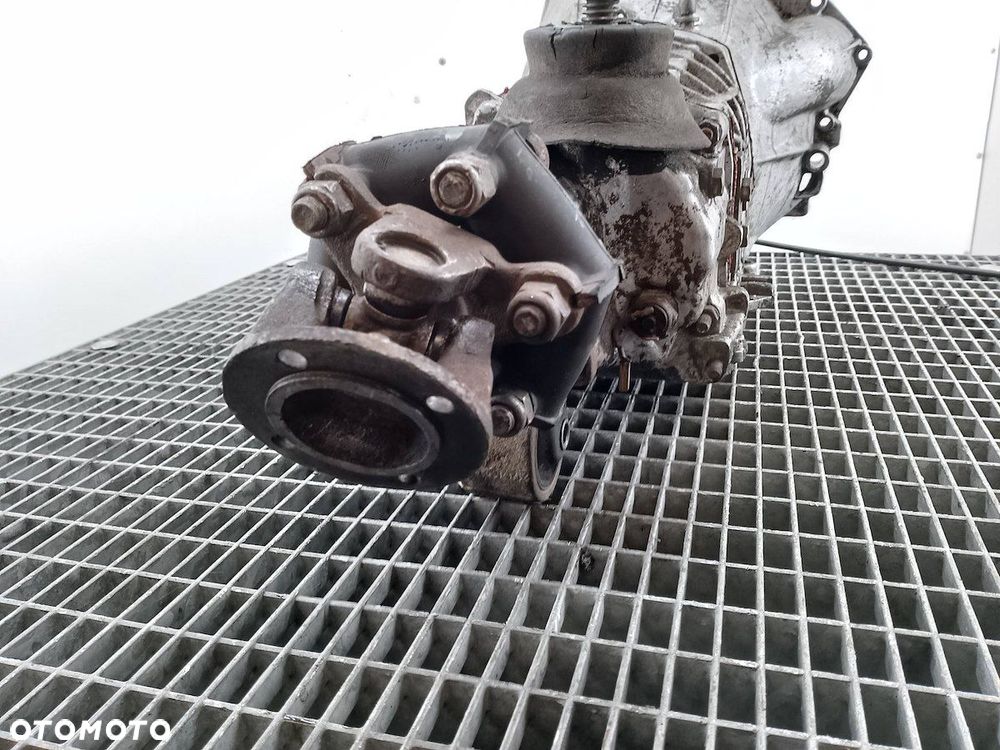 SKRZYNIA BIEGÓW MANUALNA ŁADA NIVA AK12M2 1.6 - 7