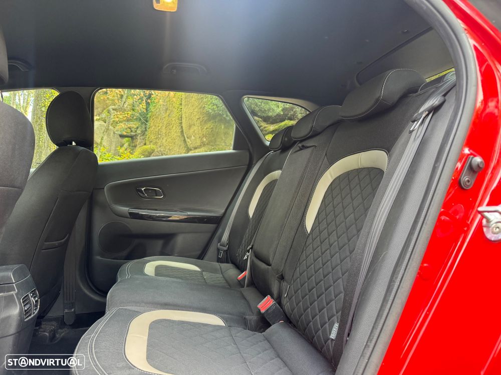 Kia Ceed SW 1.0 T-GDI GT Line - 8