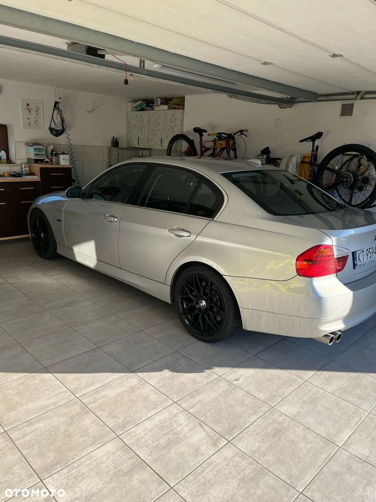 BMW Seria 3 330d - 17